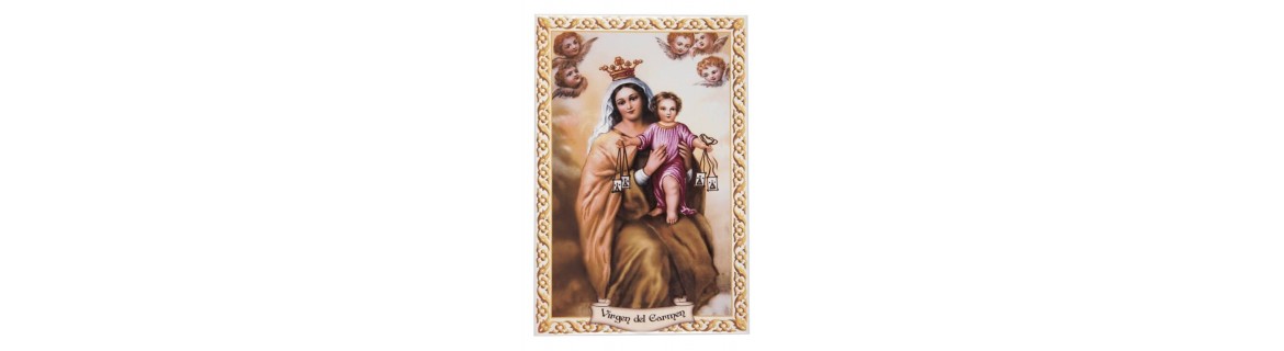 Azulejos e imágenes de la Virgen del Carmen, fabricadas en resina.